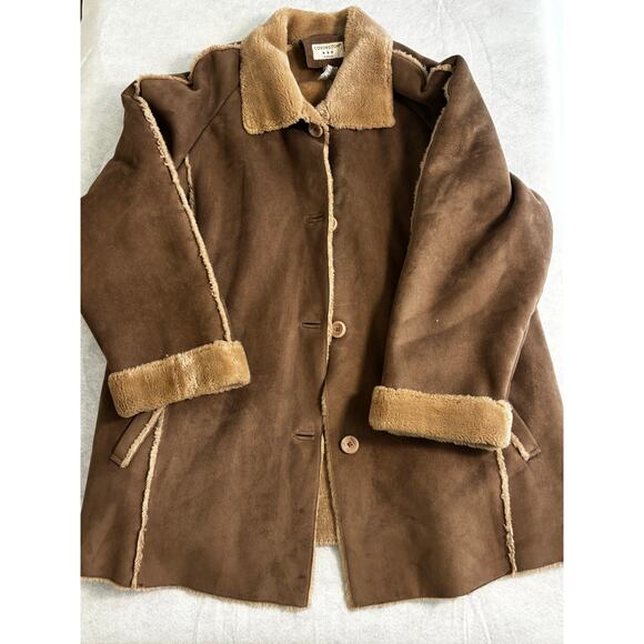 Covnigton Jackets & Blazers - Vintage Shearling Caot with Fur Interior Size 16W or L